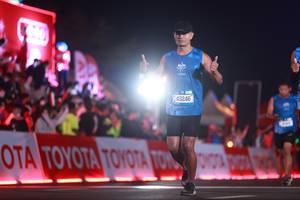 BIB: 43246
                            <button type="button" onclick="openModal(20133087)" class="btn btn-primary btn-sm float-right btn-popup" data-toggle="modal" data-target=".modal-high-quality">
                        <i class="fas fa-shopping-cart"></i> Add to Cart
                    </button>
                                            <button type="button" onclick="isThisMe(20133087, true)" class="btn btn-success btn-sm float-right btn-popup btn-isme hidden" data-toggle="tooltip" data-placement="bottom" title="นี่คือรูปของคุณใช่ไหม คลิกที่นี่เพื่อเอาเข้าอัลบั้ม">
                        <i class="fas fa-plus"></i> Add to album
                    </button>
                    <button type="button" onclick="isThisMe(20133087, false)" class="btn btn-warning btn-sm float-right btn-popup btn-isnotme hidden">
                        <i class="fas fa-ban"></i> Remove from album
                    </button>