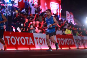 BIB: 199
                            <button type="button" onclick="openModal(20145765)" class="btn btn-primary btn-sm float-right btn-popup" data-toggle="modal" data-target=".modal-high-quality">
                        <i class="fas fa-shopping-cart"></i> Add to Cart
                    </button>
                                            <button type="button" onclick="isThisMe(20145765, true)" class="btn btn-success btn-sm float-right btn-popup btn-isme hidden" data-toggle="tooltip" data-placement="bottom" title="นี่คือรูปของคุณใช่ไหม คลิกที่นี่เพื่อเอาเข้าอัลบั้ม">
                        <i class="fas fa-plus"></i> Add to album
                    </button>
                    <button type="button" onclick="isThisMe(20145765, false)" class="btn btn-warning btn-sm float-right btn-popup btn-isnotme hidden">
                        <i class="fas fa-ban"></i> Remove from album
                    </button>