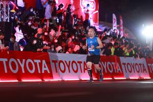 BIB: 1919
                            <button type="button" onclick="openModal(20130952)" class="btn btn-primary btn-sm float-right btn-popup" data-toggle="modal" data-target=".modal-high-quality">
                        <i class="fas fa-shopping-cart"></i> Add to Cart
                    </button>
                                            <button type="button" onclick="isThisMe(20130952, true)" class="btn btn-success btn-sm float-right btn-popup btn-isme hidden" data-toggle="tooltip" data-placement="bottom" title="นี่คือรูปของคุณใช่ไหม คลิกที่นี่เพื่อเอาเข้าอัลบั้ม">
                        <i class="fas fa-plus"></i> Add to album
                    </button>
                    <button type="button" onclick="isThisMe(20130952, false)" class="btn btn-warning btn-sm float-right btn-popup btn-isnotme hidden">
                        <i class="fas fa-ban"></i> Remove from album
                    </button>