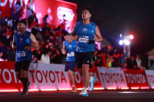 BIB: 43813, 41943, 101
                            <button type="button" onclick="openModal(20153864)" class="btn btn-primary btn-sm float-right btn-popup" data-toggle="modal" data-target=".modal-high-quality">
                        <i class="fas fa-shopping-cart"></i> Add to Cart
                    </button>
                                            <button type="button" onclick="isThisMe(20153864, true)" class="btn btn-success btn-sm float-right btn-popup btn-isme hidden" data-toggle="tooltip" data-placement="bottom" title="นี่คือรูปของคุณใช่ไหม คลิกที่นี่เพื่อเอาเข้าอัลบั้ม">
                        <i class="fas fa-plus"></i> Add to album
                    </button>
                    <button type="button" onclick="isThisMe(20153864, false)" class="btn btn-warning btn-sm float-right btn-popup btn-isnotme hidden">
                        <i class="fas fa-ban"></i> Remove from album
                    </button>