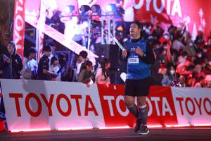 BIB: 43916
                            <button type="button" onclick="openModal(20157391)" class="btn btn-primary btn-sm float-right btn-popup" data-toggle="modal" data-target=".modal-high-quality">
                        <i class="fas fa-shopping-cart"></i> Add to Cart
                    </button>
                                            <button type="button" onclick="isThisMe(20157391, true)" class="btn btn-success btn-sm float-right btn-popup btn-isme hidden" data-toggle="tooltip" data-placement="bottom" title="นี่คือรูปของคุณใช่ไหม คลิกที่นี่เพื่อเอาเข้าอัลบั้ม">
                        <i class="fas fa-plus"></i> Add to album
                    </button>
                    <button type="button" onclick="isThisMe(20157391, false)" class="btn btn-warning btn-sm float-right btn-popup btn-isnotme hidden">
                        <i class="fas fa-ban"></i> Remove from album
                    </button>