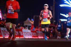 BIB: 422, 40902, 9338889
                            <button type="button" onclick="openModal(20147002)" class="btn btn-primary btn-sm float-right btn-popup" data-toggle="modal" data-target=".modal-high-quality">
                        <i class="fas fa-shopping-cart"></i> Add to Cart
                    </button>
                                            <button type="button" onclick="isThisMe(20147002, true)" class="btn btn-success btn-sm float-right btn-popup btn-isme hidden" data-toggle="tooltip" data-placement="bottom" title="นี่คือรูปของคุณใช่ไหม คลิกที่นี่เพื่อเอาเข้าอัลบั้ม">
                        <i class="fas fa-plus"></i> Add to album
                    </button>
                    <button type="button" onclick="isThisMe(20147002, false)" class="btn btn-warning btn-sm float-right btn-popup btn-isnotme hidden">
                        <i class="fas fa-ban"></i> Remove from album
                    </button>