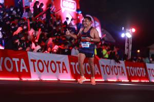 BIB: 41620, 
                            <button type="button" onclick="openModal(20126329)" class="btn btn-primary btn-sm float-right btn-popup" data-toggle="modal" data-target=".modal-high-quality">
                        <i class="fas fa-shopping-cart"></i> Add to Cart
                    </button>
                                            <button type="button" onclick="isThisMe(20126329, true)" class="btn btn-success btn-sm float-right btn-popup btn-isme hidden" data-toggle="tooltip" data-placement="bottom" title="นี่คือรูปของคุณใช่ไหม คลิกที่นี่เพื่อเอาเข้าอัลบั้ม">
                        <i class="fas fa-plus"></i> Add to album
                    </button>
                    <button type="button" onclick="isThisMe(20126329, false)" class="btn btn-warning btn-sm float-right btn-popup btn-isnotme hidden">
                        <i class="fas fa-ban"></i> Remove from album
                    </button>