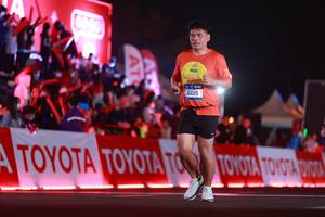 BIB: 44115
                            <button type="button" onclick="openModal(20170732)" class="btn btn-primary btn-sm float-right btn-popup" data-toggle="modal" data-target=".modal-high-quality">
                        <i class="fas fa-shopping-cart"></i> Add to Cart
                    </button>
                                            <button type="button" onclick="isThisMe(20170732, true)" class="btn btn-success btn-sm float-right btn-popup btn-isme hidden" data-toggle="tooltip" data-placement="bottom" title="นี่คือรูปของคุณใช่ไหม คลิกที่นี่เพื่อเอาเข้าอัลบั้ม">
                        <i class="fas fa-plus"></i> Add to album
                    </button>
                    <button type="button" onclick="isThisMe(20170732, false)" class="btn btn-warning btn-sm float-right btn-popup btn-isnotme hidden">
                        <i class="fas fa-ban"></i> Remove from album
                    </button>