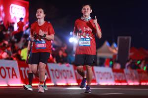 BIB: 46019, 43405
                            <button type="button" onclick="openModal(20161793)" class="btn btn-primary btn-sm float-right btn-popup" data-toggle="modal" data-target=".modal-high-quality">
                        <i class="fas fa-shopping-cart"></i> Add to Cart
                    </button>
                                            <button type="button" onclick="isThisMe(20161793, true)" class="btn btn-success btn-sm float-right btn-popup btn-isme hidden" data-toggle="tooltip" data-placement="bottom" title="นี่คือรูปของคุณใช่ไหม คลิกที่นี่เพื่อเอาเข้าอัลบั้ม">
                        <i class="fas fa-plus"></i> Add to album
                    </button>
                    <button type="button" onclick="isThisMe(20161793, false)" class="btn btn-warning btn-sm float-right btn-popup btn-isnotme hidden">
                        <i class="fas fa-ban"></i> Remove from album
                    </button>