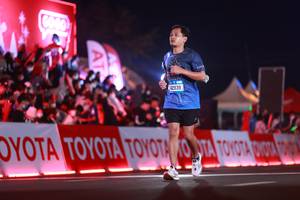 BIB: 42939
                            <button type="button" onclick="openModal(20159091)" class="btn btn-primary btn-sm float-right btn-popup" data-toggle="modal" data-target=".modal-high-quality">
                        <i class="fas fa-shopping-cart"></i> Add to Cart
                    </button>
                                            <button type="button" onclick="isThisMe(20159091, true)" class="btn btn-success btn-sm float-right btn-popup btn-isme hidden" data-toggle="tooltip" data-placement="bottom" title="นี่คือรูปของคุณใช่ไหม คลิกที่นี่เพื่อเอาเข้าอัลบั้ม">
                        <i class="fas fa-plus"></i> Add to album
                    </button>
                    <button type="button" onclick="isThisMe(20159091, false)" class="btn btn-warning btn-sm float-right btn-popup btn-isnotme hidden">
                        <i class="fas fa-ban"></i> Remove from album
                    </button>