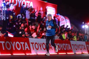 BIB: 2063
                            <button type="button" onclick="openModal(20137216)" class="btn btn-primary btn-sm float-right btn-popup" data-toggle="modal" data-target=".modal-high-quality">
                        <i class="fas fa-shopping-cart"></i> Add to Cart
                    </button>
                                            <button type="button" onclick="isThisMe(20137216, true)" class="btn btn-success btn-sm float-right btn-popup btn-isme hidden" data-toggle="tooltip" data-placement="bottom" title="นี่คือรูปของคุณใช่ไหม คลิกที่นี่เพื่อเอาเข้าอัลบั้ม">
                        <i class="fas fa-plus"></i> Add to album
                    </button>
                    <button type="button" onclick="isThisMe(20137216, false)" class="btn btn-warning btn-sm float-right btn-popup btn-isnotme hidden">
                        <i class="fas fa-ban"></i> Remove from album
                    </button>