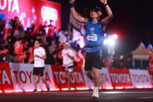 BIB: 41602
                            <button type="button" onclick="openModal(20159785)" class="btn btn-primary btn-sm float-right btn-popup" data-toggle="modal" data-target=".modal-high-quality">
                        <i class="fas fa-shopping-cart"></i> Add to Cart
                    </button>
                                            <button type="button" onclick="isThisMe(20159785, true)" class="btn btn-success btn-sm float-right btn-popup btn-isme hidden" data-toggle="tooltip" data-placement="bottom" title="นี่คือรูปของคุณใช่ไหม คลิกที่นี่เพื่อเอาเข้าอัลบั้ม">
                        <i class="fas fa-plus"></i> Add to album
                    </button>
                    <button type="button" onclick="isThisMe(20159785, false)" class="btn btn-warning btn-sm float-right btn-popup btn-isnotme hidden">
                        <i class="fas fa-ban"></i> Remove from album
                    </button>