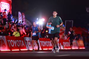 BIB: 100
                            <button type="button" onclick="openModal(20158059)" class="btn btn-primary btn-sm float-right btn-popup" data-toggle="modal" data-target=".modal-high-quality">
                        <i class="fas fa-shopping-cart"></i> Add to Cart
                    </button>
                                            <button type="button" onclick="isThisMe(20158059, true)" class="btn btn-success btn-sm float-right btn-popup btn-isme hidden" data-toggle="tooltip" data-placement="bottom" title="นี่คือรูปของคุณใช่ไหม คลิกที่นี่เพื่อเอาเข้าอัลบั้ม">
                        <i class="fas fa-plus"></i> Add to album
                    </button>
                    <button type="button" onclick="isThisMe(20158059, false)" class="btn btn-warning btn-sm float-right btn-popup btn-isnotme hidden">
                        <i class="fas fa-ban"></i> Remove from album
                    </button>