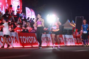 BIB: 
                            <button type="button" onclick="openModal(20162862)" class="btn btn-primary btn-sm float-right btn-popup" data-toggle="modal" data-target=".modal-high-quality">
                        <i class="fas fa-shopping-cart"></i> Add to Cart
                    </button>
                                            <button type="button" onclick="isThisMe(20162862, true)" class="btn btn-success btn-sm float-right btn-popup btn-isme hidden" data-toggle="tooltip" data-placement="bottom" title="นี่คือรูปของคุณใช่ไหม คลิกที่นี่เพื่อเอาเข้าอัลบั้ม">
                        <i class="fas fa-plus"></i> Add to album
                    </button>
                    <button type="button" onclick="isThisMe(20162862, false)" class="btn btn-warning btn-sm float-right btn-popup btn-isnotme hidden">
                        <i class="fas fa-ban"></i> Remove from album
                    </button>