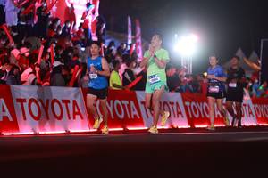 BIB: 1364, 42834
                            <button type="button" onclick="openModal(20144903)" class="btn btn-primary btn-sm float-right btn-popup" data-toggle="modal" data-target=".modal-high-quality">
                        <i class="fas fa-shopping-cart"></i> Add to Cart
                    </button>
                                            <button type="button" onclick="isThisMe(20144903, true)" class="btn btn-success btn-sm float-right btn-popup btn-isme hidden" data-toggle="tooltip" data-placement="bottom" title="นี่คือรูปของคุณใช่ไหม คลิกที่นี่เพื่อเอาเข้าอัลบั้ม">
                        <i class="fas fa-plus"></i> Add to album
                    </button>
                    <button type="button" onclick="isThisMe(20144903, false)" class="btn btn-warning btn-sm float-right btn-popup btn-isnotme hidden">
                        <i class="fas fa-ban"></i> Remove from album
                    </button>