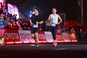 BIB: 4547, 45847, 45191
                            <button type="button" onclick="openModal(20164394)" class="btn btn-primary btn-sm float-right btn-popup" data-toggle="modal" data-target=".modal-high-quality">
                        <i class="fas fa-shopping-cart"></i> Add to Cart
                    </button>
                                            <button type="button" onclick="isThisMe(20164394, true)" class="btn btn-success btn-sm float-right btn-popup btn-isme hidden" data-toggle="tooltip" data-placement="bottom" title="นี่คือรูปของคุณใช่ไหม คลิกที่นี่เพื่อเอาเข้าอัลบั้ม">
                        <i class="fas fa-plus"></i> Add to album
                    </button>
                    <button type="button" onclick="isThisMe(20164394, false)" class="btn btn-warning btn-sm float-right btn-popup btn-isnotme hidden">
                        <i class="fas fa-ban"></i> Remove from album
                    </button>