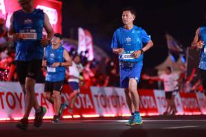 BIB: 42682, 43480
                            <button type="button" onclick="openModal(20159502)" class="btn btn-primary btn-sm float-right btn-popup" data-toggle="modal" data-target=".modal-high-quality">
                        <i class="fas fa-shopping-cart"></i> Add to Cart
                    </button>
                                            <button type="button" onclick="isThisMe(20159502, true)" class="btn btn-success btn-sm float-right btn-popup btn-isme hidden" data-toggle="tooltip" data-placement="bottom" title="นี่คือรูปของคุณใช่ไหม คลิกที่นี่เพื่อเอาเข้าอัลบั้ม">
                        <i class="fas fa-plus"></i> Add to album
                    </button>
                    <button type="button" onclick="isThisMe(20159502, false)" class="btn btn-warning btn-sm float-right btn-popup btn-isnotme hidden">
                        <i class="fas fa-ban"></i> Remove from album
                    </button>