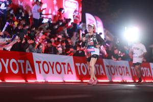 BIB: 1995
                            <button type="button" onclick="openModal(20162770)" class="btn btn-primary btn-sm float-right btn-popup" data-toggle="modal" data-target=".modal-high-quality">
                        <i class="fas fa-shopping-cart"></i> Add to Cart
                    </button>
                                            <button type="button" onclick="isThisMe(20162770, true)" class="btn btn-success btn-sm float-right btn-popup btn-isme hidden" data-toggle="tooltip" data-placement="bottom" title="นี่คือรูปของคุณใช่ไหม คลิกที่นี่เพื่อเอาเข้าอัลบั้ม">
                        <i class="fas fa-plus"></i> Add to album
                    </button>
                    <button type="button" onclick="isThisMe(20162770, false)" class="btn btn-warning btn-sm float-right btn-popup btn-isnotme hidden">
                        <i class="fas fa-ban"></i> Remove from album
                    </button>