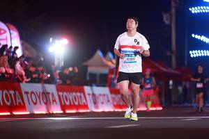 BIB: 42909
                            <button type="button" onclick="openModal(20163960)" class="btn btn-primary btn-sm float-right btn-popup" data-toggle="modal" data-target=".modal-high-quality">
                        <i class="fas fa-shopping-cart"></i> Add to Cart
                    </button>
                                            <button type="button" onclick="isThisMe(20163960, true)" class="btn btn-success btn-sm float-right btn-popup btn-isme hidden" data-toggle="tooltip" data-placement="bottom" title="นี่คือรูปของคุณใช่ไหม คลิกที่นี่เพื่อเอาเข้าอัลบั้ม">
                        <i class="fas fa-plus"></i> Add to album
                    </button>
                    <button type="button" onclick="isThisMe(20163960, false)" class="btn btn-warning btn-sm float-right btn-popup btn-isnotme hidden">
                        <i class="fas fa-ban"></i> Remove from album
                    </button>