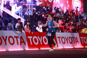 BIB: 1958
                            <button type="button" onclick="openModal(20157515)" class="btn btn-primary btn-sm float-right btn-popup" data-toggle="modal" data-target=".modal-high-quality">
                        <i class="fas fa-shopping-cart"></i> Add to Cart
                    </button>
                                            <button type="button" onclick="isThisMe(20157515, true)" class="btn btn-success btn-sm float-right btn-popup btn-isme hidden" data-toggle="tooltip" data-placement="bottom" title="นี่คือรูปของคุณใช่ไหม คลิกที่นี่เพื่อเอาเข้าอัลบั้ม">
                        <i class="fas fa-plus"></i> Add to album
                    </button>
                    <button type="button" onclick="isThisMe(20157515, false)" class="btn btn-warning btn-sm float-right btn-popup btn-isnotme hidden">
                        <i class="fas fa-ban"></i> Remove from album
                    </button>