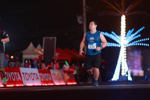 BIB: 42302, 338
                            <button type="button" onclick="openModal(20136447)" class="btn btn-primary btn-sm float-right btn-popup" data-toggle="modal" data-target=".modal-high-quality">
                        <i class="fas fa-shopping-cart"></i> Add to Cart
                    </button>
                                            <button type="button" onclick="isThisMe(20136447, true)" class="btn btn-success btn-sm float-right btn-popup btn-isme hidden" data-toggle="tooltip" data-placement="bottom" title="นี่คือรูปของคุณใช่ไหม คลิกที่นี่เพื่อเอาเข้าอัลบั้ม">
                        <i class="fas fa-plus"></i> Add to album
                    </button>
                    <button type="button" onclick="isThisMe(20136447, false)" class="btn btn-warning btn-sm float-right btn-popup btn-isnotme hidden">
                        <i class="fas fa-ban"></i> Remove from album
                    </button>