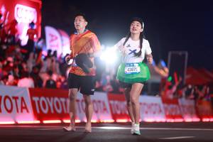 BIB: 43675
                            <button type="button" onclick="openModal(20163846)" class="btn btn-primary btn-sm float-right btn-popup" data-toggle="modal" data-target=".modal-high-quality">
                        <i class="fas fa-shopping-cart"></i> Add to Cart
                    </button>
                                            <button type="button" onclick="isThisMe(20163846, true)" class="btn btn-success btn-sm float-right btn-popup btn-isme hidden" data-toggle="tooltip" data-placement="bottom" title="นี่คือรูปของคุณใช่ไหม คลิกที่นี่เพื่อเอาเข้าอัลบั้ม">
                        <i class="fas fa-plus"></i> Add to album
                    </button>
                    <button type="button" onclick="isThisMe(20163846, false)" class="btn btn-warning btn-sm float-right btn-popup btn-isnotme hidden">
                        <i class="fas fa-ban"></i> Remove from album
                    </button>