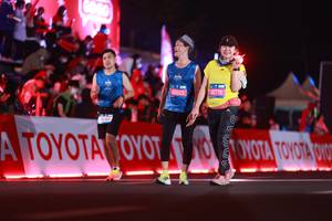 BIB: 45625, 15776
                            <button type="button" onclick="openModal(20167172)" class="btn btn-primary btn-sm float-right btn-popup" data-toggle="modal" data-target=".modal-high-quality">
                        <i class="fas fa-shopping-cart"></i> Add to Cart
                    </button>
                                            <button type="button" onclick="isThisMe(20167172, true)" class="btn btn-success btn-sm float-right btn-popup btn-isme hidden" data-toggle="tooltip" data-placement="bottom" title="นี่คือรูปของคุณใช่ไหม คลิกที่นี่เพื่อเอาเข้าอัลบั้ม">
                        <i class="fas fa-plus"></i> Add to album
                    </button>
                    <button type="button" onclick="isThisMe(20167172, false)" class="btn btn-warning btn-sm float-right btn-popup btn-isnotme hidden">
                        <i class="fas fa-ban"></i> Remove from album
                    </button>