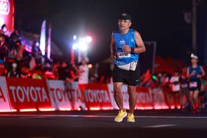 BIB: 41650
                            <button type="button" onclick="openModal(20175082)" class="btn btn-primary btn-sm float-right btn-popup" data-toggle="modal" data-target=".modal-high-quality">
                        <i class="fas fa-shopping-cart"></i> Add to Cart
                    </button>
                                            <button type="button" onclick="isThisMe(20175082, true)" class="btn btn-success btn-sm float-right btn-popup btn-isme hidden" data-toggle="tooltip" data-placement="bottom" title="นี่คือรูปของคุณใช่ไหม คลิกที่นี่เพื่อเอาเข้าอัลบั้ม">
                        <i class="fas fa-plus"></i> Add to album
                    </button>
                    <button type="button" onclick="isThisMe(20175082, false)" class="btn btn-warning btn-sm float-right btn-popup btn-isnotme hidden">
                        <i class="fas fa-ban"></i> Remove from album
                    </button>