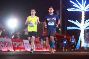 BIB: 43030, 43777
                            <button type="button" onclick="openModal(20172023)" class="btn btn-primary btn-sm float-right btn-popup" data-toggle="modal" data-target=".modal-high-quality">
                        <i class="fas fa-shopping-cart"></i> Add to Cart
                    </button>
                                            <button type="button" onclick="isThisMe(20172023, true)" class="btn btn-success btn-sm float-right btn-popup btn-isme hidden" data-toggle="tooltip" data-placement="bottom" title="นี่คือรูปของคุณใช่ไหม คลิกที่นี่เพื่อเอาเข้าอัลบั้ม">
                        <i class="fas fa-plus"></i> Add to album
                    </button>
                    <button type="button" onclick="isThisMe(20172023, false)" class="btn btn-warning btn-sm float-right btn-popup btn-isnotme hidden">
                        <i class="fas fa-ban"></i> Remove from album
                    </button>