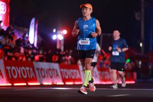 BIB: 40660
                            <button type="button" onclick="openModal(20174846)" class="btn btn-primary btn-sm float-right btn-popup" data-toggle="modal" data-target=".modal-high-quality">
                        <i class="fas fa-shopping-cart"></i> Add to Cart
                    </button>
                                            <button type="button" onclick="isThisMe(20174846, true)" class="btn btn-success btn-sm float-right btn-popup btn-isme hidden" data-toggle="tooltip" data-placement="bottom" title="นี่คือรูปของคุณใช่ไหม คลิกที่นี่เพื่อเอาเข้าอัลบั้ม">
                        <i class="fas fa-plus"></i> Add to album
                    </button>
                    <button type="button" onclick="isThisMe(20174846, false)" class="btn btn-warning btn-sm float-right btn-popup btn-isnotme hidden">
                        <i class="fas fa-ban"></i> Remove from album
                    </button>