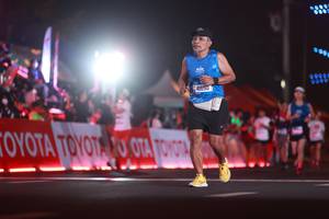 BIB: 41650
                            <button type="button" onclick="openModal(20175025)" class="btn btn-primary btn-sm float-right btn-popup" data-toggle="modal" data-target=".modal-high-quality">
                        <i class="fas fa-shopping-cart"></i> Add to Cart
                    </button>
                                            <button type="button" onclick="isThisMe(20175025, true)" class="btn btn-success btn-sm float-right btn-popup btn-isme hidden" data-toggle="tooltip" data-placement="bottom" title="นี่คือรูปของคุณใช่ไหม คลิกที่นี่เพื่อเอาเข้าอัลบั้ม">
                        <i class="fas fa-plus"></i> Add to album
                    </button>
                    <button type="button" onclick="isThisMe(20175025, false)" class="btn btn-warning btn-sm float-right btn-popup btn-isnotme hidden">
                        <i class="fas fa-ban"></i> Remove from album
                    </button>