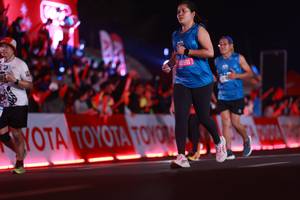 BIB: 45991
                            <button type="button" onclick="openModal(20149219)" class="btn btn-primary btn-sm float-right btn-popup" data-toggle="modal" data-target=".modal-high-quality">
                        <i class="fas fa-shopping-cart"></i> Add to Cart
                    </button>
                                            <button type="button" onclick="isThisMe(20149219, true)" class="btn btn-success btn-sm float-right btn-popup btn-isme hidden" data-toggle="tooltip" data-placement="bottom" title="นี่คือรูปของคุณใช่ไหม คลิกที่นี่เพื่อเอาเข้าอัลบั้ม">
                        <i class="fas fa-plus"></i> Add to album
                    </button>
                    <button type="button" onclick="isThisMe(20149219, false)" class="btn btn-warning btn-sm float-right btn-popup btn-isnotme hidden">
                        <i class="fas fa-ban"></i> Remove from album
                    </button>