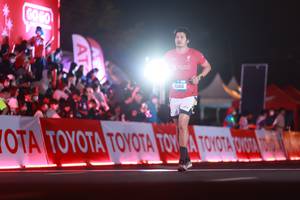 BIB: 43410
                            <button type="button" onclick="openModal(20158891)" class="btn btn-primary btn-sm float-right btn-popup" data-toggle="modal" data-target=".modal-high-quality">
                        <i class="fas fa-shopping-cart"></i> Add to Cart
                    </button>
                                            <button type="button" onclick="isThisMe(20158891, true)" class="btn btn-success btn-sm float-right btn-popup btn-isme hidden" data-toggle="tooltip" data-placement="bottom" title="นี่คือรูปของคุณใช่ไหม คลิกที่นี่เพื่อเอาเข้าอัลบั้ม">
                        <i class="fas fa-plus"></i> Add to album
                    </button>
                    <button type="button" onclick="isThisMe(20158891, false)" class="btn btn-warning btn-sm float-right btn-popup btn-isnotme hidden">
                        <i class="fas fa-ban"></i> Remove from album
                    </button>