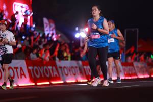 BIB: 45991
                            <button type="button" onclick="openModal(20149191)" class="btn btn-primary btn-sm float-right btn-popup" data-toggle="modal" data-target=".modal-high-quality">
                        <i class="fas fa-shopping-cart"></i> Add to Cart
                    </button>
                                            <button type="button" onclick="isThisMe(20149191, true)" class="btn btn-success btn-sm float-right btn-popup btn-isme hidden" data-toggle="tooltip" data-placement="bottom" title="นี่คือรูปของคุณใช่ไหม คลิกที่นี่เพื่อเอาเข้าอัลบั้ม">
                        <i class="fas fa-plus"></i> Add to album
                    </button>
                    <button type="button" onclick="isThisMe(20149191, false)" class="btn btn-warning btn-sm float-right btn-popup btn-isnotme hidden">
                        <i class="fas fa-ban"></i> Remove from album
                    </button>