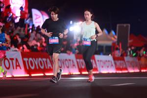 BIB: 49847, 45191
                            <button type="button" onclick="openModal(20164561)" class="btn btn-primary btn-sm float-right btn-popup" data-toggle="modal" data-target=".modal-high-quality">
                        <i class="fas fa-shopping-cart"></i> Add to Cart
                    </button>
                                            <button type="button" onclick="isThisMe(20164561, true)" class="btn btn-success btn-sm float-right btn-popup btn-isme hidden" data-toggle="tooltip" data-placement="bottom" title="นี่คือรูปของคุณใช่ไหม คลิกที่นี่เพื่อเอาเข้าอัลบั้ม">
                        <i class="fas fa-plus"></i> Add to album
                    </button>
                    <button type="button" onclick="isThisMe(20164561, false)" class="btn btn-warning btn-sm float-right btn-popup btn-isnotme hidden">
                        <i class="fas fa-ban"></i> Remove from album
                    </button>