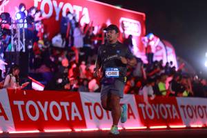 BIB: 43460
                            <button type="button" onclick="openModal(20138253)" class="btn btn-primary btn-sm float-right btn-popup" data-toggle="modal" data-target=".modal-high-quality">
                        <i class="fas fa-shopping-cart"></i> Add to Cart
                    </button>
                                            <button type="button" onclick="isThisMe(20138253, true)" class="btn btn-success btn-sm float-right btn-popup btn-isme hidden" data-toggle="tooltip" data-placement="bottom" title="นี่คือรูปของคุณใช่ไหม คลิกที่นี่เพื่อเอาเข้าอัลบั้ม">
                        <i class="fas fa-plus"></i> Add to album
                    </button>
                    <button type="button" onclick="isThisMe(20138253, false)" class="btn btn-warning btn-sm float-right btn-popup btn-isnotme hidden">
                        <i class="fas fa-ban"></i> Remove from album
                    </button>