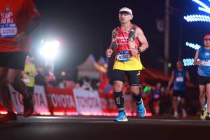 BIB: 42250, 40902, 0000, 9989
                            <button type="button" onclick="openModal(20147036)" class="btn btn-primary btn-sm float-right btn-popup" data-toggle="modal" data-target=".modal-high-quality">
                        <i class="fas fa-shopping-cart"></i> Add to Cart
                    </button>
                                            <button type="button" onclick="isThisMe(20147036, true)" class="btn btn-success btn-sm float-right btn-popup btn-isme hidden" data-toggle="tooltip" data-placement="bottom" title="นี่คือรูปของคุณใช่ไหม คลิกที่นี่เพื่อเอาเข้าอัลบั้ม">
                        <i class="fas fa-plus"></i> Add to album
                    </button>
                    <button type="button" onclick="isThisMe(20147036, false)" class="btn btn-warning btn-sm float-right btn-popup btn-isnotme hidden">
                        <i class="fas fa-ban"></i> Remove from album
                    </button>