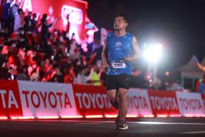 BIB: 41960
                            <button type="button" onclick="openModal(20133194)" class="btn btn-primary btn-sm float-right btn-popup" data-toggle="modal" data-target=".modal-high-quality">
                        <i class="fas fa-shopping-cart"></i> Add to Cart
                    </button>
                                            <button type="button" onclick="isThisMe(20133194, true)" class="btn btn-success btn-sm float-right btn-popup btn-isme hidden" data-toggle="tooltip" data-placement="bottom" title="นี่คือรูปของคุณใช่ไหม คลิกที่นี่เพื่อเอาเข้าอัลบั้ม">
                        <i class="fas fa-plus"></i> Add to album
                    </button>
                    <button type="button" onclick="isThisMe(20133194, false)" class="btn btn-warning btn-sm float-right btn-popup btn-isnotme hidden">
                        <i class="fas fa-ban"></i> Remove from album
                    </button>