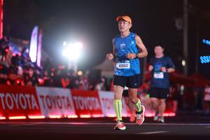 BIB: 40660
                            <button type="button" onclick="openModal(20174723)" class="btn btn-primary btn-sm float-right btn-popup" data-toggle="modal" data-target=".modal-high-quality">
                        <i class="fas fa-shopping-cart"></i> Add to Cart
                    </button>
                                            <button type="button" onclick="isThisMe(20174723, true)" class="btn btn-success btn-sm float-right btn-popup btn-isme hidden" data-toggle="tooltip" data-placement="bottom" title="นี่คือรูปของคุณใช่ไหม คลิกที่นี่เพื่อเอาเข้าอัลบั้ม">
                        <i class="fas fa-plus"></i> Add to album
                    </button>
                    <button type="button" onclick="isThisMe(20174723, false)" class="btn btn-warning btn-sm float-right btn-popup btn-isnotme hidden">
                        <i class="fas fa-ban"></i> Remove from album
                    </button>