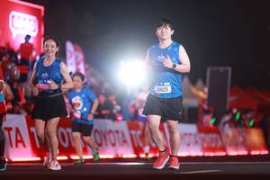 BIB: 2016, 4589, 41825
                            <button type="button" onclick="openModal(20160533)" class="btn btn-primary btn-sm float-right btn-popup" data-toggle="modal" data-target=".modal-high-quality">
                        <i class="fas fa-shopping-cart"></i> Add to Cart
                    </button>
                                            <button type="button" onclick="isThisMe(20160533, true)" class="btn btn-success btn-sm float-right btn-popup btn-isme hidden" data-toggle="tooltip" data-placement="bottom" title="นี่คือรูปของคุณใช่ไหม คลิกที่นี่เพื่อเอาเข้าอัลบั้ม">
                        <i class="fas fa-plus"></i> Add to album
                    </button>
                    <button type="button" onclick="isThisMe(20160533, false)" class="btn btn-warning btn-sm float-right btn-popup btn-isnotme hidden">
                        <i class="fas fa-ban"></i> Remove from album
                    </button>