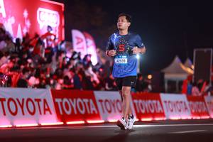 BIB: 42939
                            <button type="button" onclick="openModal(20159152)" class="btn btn-primary btn-sm float-right btn-popup" data-toggle="modal" data-target=".modal-high-quality">
                        <i class="fas fa-shopping-cart"></i> Add to Cart
                    </button>
                                            <button type="button" onclick="isThisMe(20159152, true)" class="btn btn-success btn-sm float-right btn-popup btn-isme hidden" data-toggle="tooltip" data-placement="bottom" title="นี่คือรูปของคุณใช่ไหม คลิกที่นี่เพื่อเอาเข้าอัลบั้ม">
                        <i class="fas fa-plus"></i> Add to album
                    </button>
                    <button type="button" onclick="isThisMe(20159152, false)" class="btn btn-warning btn-sm float-right btn-popup btn-isnotme hidden">
                        <i class="fas fa-ban"></i> Remove from album
                    </button>