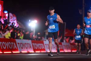 BIB: 43246, 459
                            <button type="button" onclick="openModal(20132722)" class="btn btn-primary btn-sm float-right btn-popup" data-toggle="modal" data-target=".modal-high-quality">
                        <i class="fas fa-shopping-cart"></i> Add to Cart
                    </button>
                                            <button type="button" onclick="isThisMe(20132722, true)" class="btn btn-success btn-sm float-right btn-popup btn-isme hidden" data-toggle="tooltip" data-placement="bottom" title="นี่คือรูปของคุณใช่ไหม คลิกที่นี่เพื่อเอาเข้าอัลบั้ม">
                        <i class="fas fa-plus"></i> Add to album
                    </button>
                    <button type="button" onclick="isThisMe(20132722, false)" class="btn btn-warning btn-sm float-right btn-popup btn-isnotme hidden">
                        <i class="fas fa-ban"></i> Remove from album
                    </button>