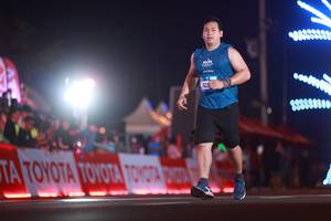 BIB: 423
                            <button type="button" onclick="openModal(20136841)" class="btn btn-primary btn-sm float-right btn-popup" data-toggle="modal" data-target=".modal-high-quality">
                        <i class="fas fa-shopping-cart"></i> Add to Cart
                    </button>
                                            <button type="button" onclick="isThisMe(20136841, true)" class="btn btn-success btn-sm float-right btn-popup btn-isme hidden" data-toggle="tooltip" data-placement="bottom" title="นี่คือรูปของคุณใช่ไหม คลิกที่นี่เพื่อเอาเข้าอัลบั้ม">
                        <i class="fas fa-plus"></i> Add to album
                    </button>
                    <button type="button" onclick="isThisMe(20136841, false)" class="btn btn-warning btn-sm float-right btn-popup btn-isnotme hidden">
                        <i class="fas fa-ban"></i> Remove from album
                    </button>