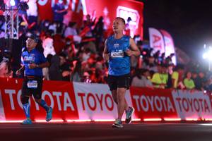 BIB: 42606, 197
                            <button type="button" onclick="openModal(20154687)" class="btn btn-primary btn-sm float-right btn-popup" data-toggle="modal" data-target=".modal-high-quality">
                        <i class="fas fa-shopping-cart"></i> Add to Cart
                    </button>
                                            <button type="button" onclick="isThisMe(20154687, true)" class="btn btn-success btn-sm float-right btn-popup btn-isme hidden" data-toggle="tooltip" data-placement="bottom" title="นี่คือรูปของคุณใช่ไหม คลิกที่นี่เพื่อเอาเข้าอัลบั้ม">
                        <i class="fas fa-plus"></i> Add to album
                    </button>
                    <button type="button" onclick="isThisMe(20154687, false)" class="btn btn-warning btn-sm float-right btn-popup btn-isnotme hidden">
                        <i class="fas fa-ban"></i> Remove from album
                    </button>