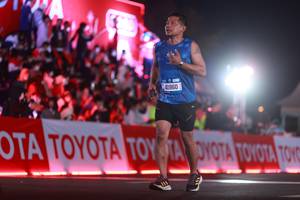 BIB: 41960
                            <button type="button" onclick="openModal(20133281)" class="btn btn-primary btn-sm float-right btn-popup" data-toggle="modal" data-target=".modal-high-quality">
                        <i class="fas fa-shopping-cart"></i> Add to Cart
                    </button>
                                            <button type="button" onclick="isThisMe(20133281, true)" class="btn btn-success btn-sm float-right btn-popup btn-isme hidden" data-toggle="tooltip" data-placement="bottom" title="นี่คือรูปของคุณใช่ไหม คลิกที่นี่เพื่อเอาเข้าอัลบั้ม">
                        <i class="fas fa-plus"></i> Add to album
                    </button>
                    <button type="button" onclick="isThisMe(20133281, false)" class="btn btn-warning btn-sm float-right btn-popup btn-isnotme hidden">
                        <i class="fas fa-ban"></i> Remove from album
                    </button>