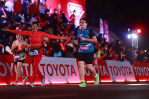 BIB: 41638, 45996, 45508
                            <button type="button" onclick="openModal(20152109)" class="btn btn-primary btn-sm float-right btn-popup" data-toggle="modal" data-target=".modal-high-quality">
                        <i class="fas fa-shopping-cart"></i> Add to Cart
                    </button>
                                            <button type="button" onclick="isThisMe(20152109, true)" class="btn btn-success btn-sm float-right btn-popup btn-isme hidden" data-toggle="tooltip" data-placement="bottom" title="นี่คือรูปของคุณใช่ไหม คลิกที่นี่เพื่อเอาเข้าอัลบั้ม">
                        <i class="fas fa-plus"></i> Add to album
                    </button>
                    <button type="button" onclick="isThisMe(20152109, false)" class="btn btn-warning btn-sm float-right btn-popup btn-isnotme hidden">
                        <i class="fas fa-ban"></i> Remove from album
                    </button>