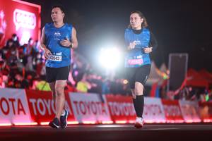 BIB: 43543, 45919
                            <button type="button" onclick="openModal(20156739)" class="btn btn-primary btn-sm float-right btn-popup" data-toggle="modal" data-target=".modal-high-quality">
                        <i class="fas fa-shopping-cart"></i> Add to Cart
                    </button>
                                            <button type="button" onclick="isThisMe(20156739, true)" class="btn btn-success btn-sm float-right btn-popup btn-isme hidden" data-toggle="tooltip" data-placement="bottom" title="นี่คือรูปของคุณใช่ไหม คลิกที่นี่เพื่อเอาเข้าอัลบั้ม">
                        <i class="fas fa-plus"></i> Add to album
                    </button>
                    <button type="button" onclick="isThisMe(20156739, false)" class="btn btn-warning btn-sm float-right btn-popup btn-isnotme hidden">
                        <i class="fas fa-ban"></i> Remove from album
                    </button>