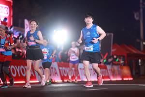 BIB: 5728, 6892, 41825
                            <button type="button" onclick="openModal(20160461)" class="btn btn-primary btn-sm float-right btn-popup" data-toggle="modal" data-target=".modal-high-quality">
                        <i class="fas fa-shopping-cart"></i> Add to Cart
                    </button>
                                            <button type="button" onclick="isThisMe(20160461, true)" class="btn btn-success btn-sm float-right btn-popup btn-isme hidden" data-toggle="tooltip" data-placement="bottom" title="นี่คือรูปของคุณใช่ไหม คลิกที่นี่เพื่อเอาเข้าอัลบั้ม">
                        <i class="fas fa-plus"></i> Add to album
                    </button>
                    <button type="button" onclick="isThisMe(20160461, false)" class="btn btn-warning btn-sm float-right btn-popup btn-isnotme hidden">
                        <i class="fas fa-ban"></i> Remove from album
                    </button>