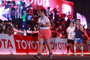 BIB: 
                            <button type="button" onclick="openModal(20163555)" class="btn btn-primary btn-sm float-right btn-popup" data-toggle="modal" data-target=".modal-high-quality">
                        <i class="fas fa-shopping-cart"></i> Add to Cart
                    </button>
                                            <button type="button" onclick="isThisMe(20163555, true)" class="btn btn-success btn-sm float-right btn-popup btn-isme hidden" data-toggle="tooltip" data-placement="bottom" title="นี่คือรูปของคุณใช่ไหม คลิกที่นี่เพื่อเอาเข้าอัลบั้ม">
                        <i class="fas fa-plus"></i> Add to album
                    </button>
                    <button type="button" onclick="isThisMe(20163555, false)" class="btn btn-warning btn-sm float-right btn-popup btn-isnotme hidden">
                        <i class="fas fa-ban"></i> Remove from album
                    </button>