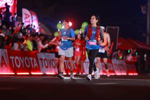 BIB: 45531
                            <button type="button" onclick="openModal(20150715)" class="btn btn-primary btn-sm float-right btn-popup" data-toggle="modal" data-target=".modal-high-quality">
                        <i class="fas fa-shopping-cart"></i> Add to Cart
                    </button>
                                            <button type="button" onclick="isThisMe(20150715, true)" class="btn btn-success btn-sm float-right btn-popup btn-isme hidden" data-toggle="tooltip" data-placement="bottom" title="นี่คือรูปของคุณใช่ไหม คลิกที่นี่เพื่อเอาเข้าอัลบั้ม">
                        <i class="fas fa-plus"></i> Add to album
                    </button>
                    <button type="button" onclick="isThisMe(20150715, false)" class="btn btn-warning btn-sm float-right btn-popup btn-isnotme hidden">
                        <i class="fas fa-ban"></i> Remove from album
                    </button>