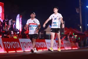 BIB: 2806, 41291
                            <button type="button" onclick="openModal(20173286)" class="btn btn-primary btn-sm float-right btn-popup" data-toggle="modal" data-target=".modal-high-quality">
                        <i class="fas fa-shopping-cart"></i> Add to Cart
                    </button>
                                            <button type="button" onclick="isThisMe(20173286, true)" class="btn btn-success btn-sm float-right btn-popup btn-isme hidden" data-toggle="tooltip" data-placement="bottom" title="นี่คือรูปของคุณใช่ไหม คลิกที่นี่เพื่อเอาเข้าอัลบั้ม">
                        <i class="fas fa-plus"></i> Add to album
                    </button>
                    <button type="button" onclick="isThisMe(20173286, false)" class="btn btn-warning btn-sm float-right btn-popup btn-isnotme hidden">
                        <i class="fas fa-ban"></i> Remove from album
                    </button>