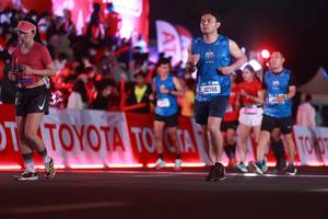 BIB: 42786
                            <button type="button" onclick="openModal(20155590)" class="btn btn-primary btn-sm float-right btn-popup" data-toggle="modal" data-target=".modal-high-quality">
                        <i class="fas fa-shopping-cart"></i> Add to Cart
                    </button>
                                            <button type="button" onclick="isThisMe(20155590, true)" class="btn btn-success btn-sm float-right btn-popup btn-isme hidden" data-toggle="tooltip" data-placement="bottom" title="นี่คือรูปของคุณใช่ไหม คลิกที่นี่เพื่อเอาเข้าอัลบั้ม">
                        <i class="fas fa-plus"></i> Add to album
                    </button>
                    <button type="button" onclick="isThisMe(20155590, false)" class="btn btn-warning btn-sm float-right btn-popup btn-isnotme hidden">
                        <i class="fas fa-ban"></i> Remove from album
                    </button>