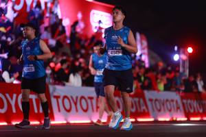 BIB: 43813, 41943
                            <button type="button" onclick="openModal(20153845)" class="btn btn-primary btn-sm float-right btn-popup" data-toggle="modal" data-target=".modal-high-quality">
                        <i class="fas fa-shopping-cart"></i> Add to Cart
                    </button>
                                            <button type="button" onclick="isThisMe(20153845, true)" class="btn btn-success btn-sm float-right btn-popup btn-isme hidden" data-toggle="tooltip" data-placement="bottom" title="นี่คือรูปของคุณใช่ไหม คลิกที่นี่เพื่อเอาเข้าอัลบั้ม">
                        <i class="fas fa-plus"></i> Add to album
                    </button>
                    <button type="button" onclick="isThisMe(20153845, false)" class="btn btn-warning btn-sm float-right btn-popup btn-isnotme hidden">
                        <i class="fas fa-ban"></i> Remove from album
                    </button>