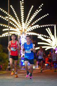 BIB: 432
                            <button type="button" onclick="openModal(19947903)" class="btn btn-primary btn-sm float-right btn-popup" data-toggle="modal" data-target=".modal-high-quality">
                        <i class="fas fa-shopping-cart"></i> Add to Cart
                    </button>
                                            <button type="button" onclick="isThisMe(19947903, true)" class="btn btn-success btn-sm float-right btn-popup btn-isme hidden" data-toggle="tooltip" data-placement="bottom" title="นี่คือรูปของคุณใช่ไหม คลิกที่นี่เพื่อเอาเข้าอัลบั้ม">
                        <i class="fas fa-plus"></i> Add to album
                    </button>
                    <button type="button" onclick="isThisMe(19947903, false)" class="btn btn-warning btn-sm float-right btn-popup btn-isnotme hidden">
                        <i class="fas fa-ban"></i> Remove from album
                    </button>